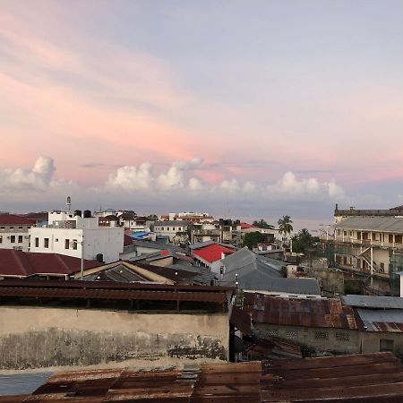 Mlango Paje House Bed and Breakfast Exterior foto