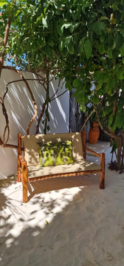 Mlango Paje House Bed and Breakfast Exterior foto